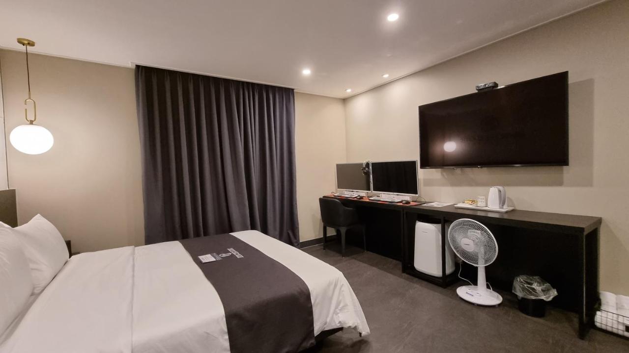 Hotel The Classic อุลซาน ภายนอก รูปภาพ